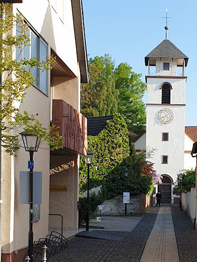 Evangelisch-reformierte Kirche Neu-Isenburg Evangelisch-reformierte Kirche Neu-Isenburg