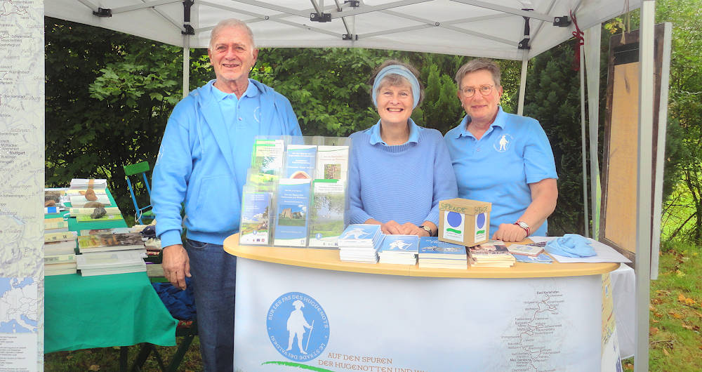 Hugenotten- und Waldenserpfad - Infostand Hugenotten- und Waldenserpfad - Infostand